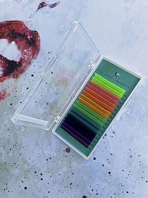 Color Lashes