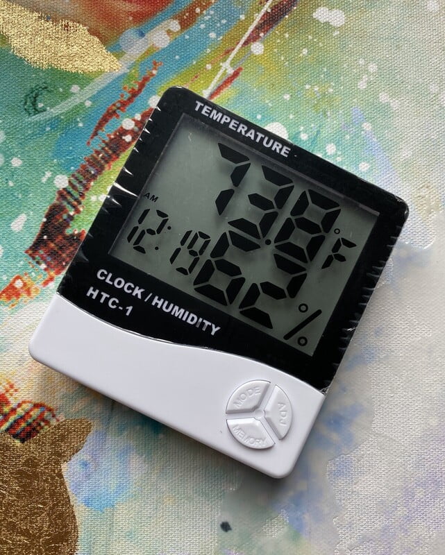 Clock & Humidity Reader